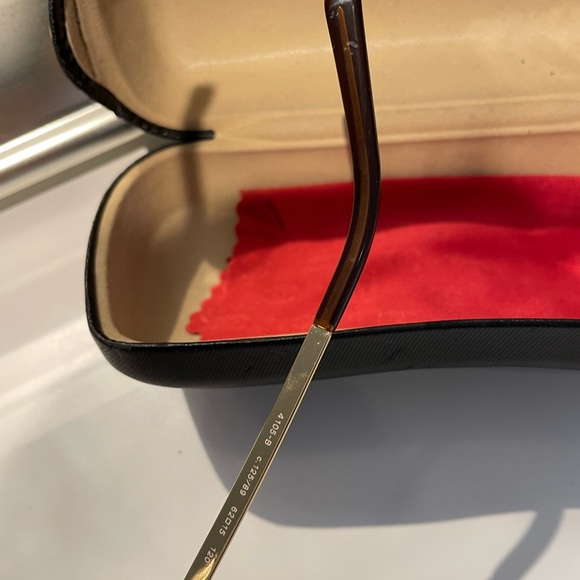 RARE ✨𝑪𝑯𝑨𝑵𝑬𝑳 VINTAGE SUNGLASSES ALL SWAROVSKI CRYSTALS - Picture 11 of 13